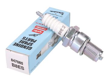 Obrázok z sviečka NGK B8ES